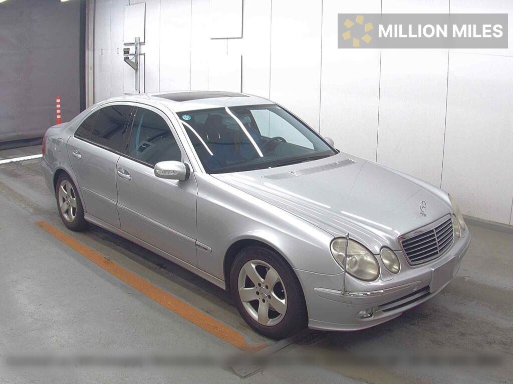 MERCEDES-BENZ E-CLASS - View 1