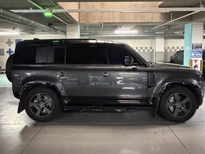 2025 LAND Rover DEFENDER photo 3