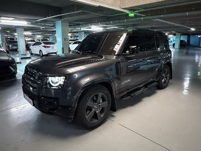 2025 LAND Rover DEFENDER photo 2