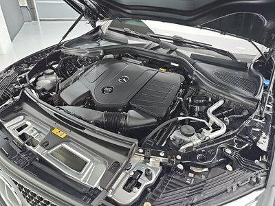 MERCEDES-BENZ GLC - 7