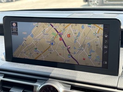 2021 Lexus IS — миниатюра 16