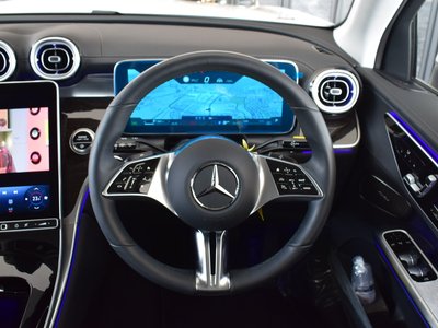 صورة مصغرة 17 لـ 2025 Mercedes-BENZ GLC
