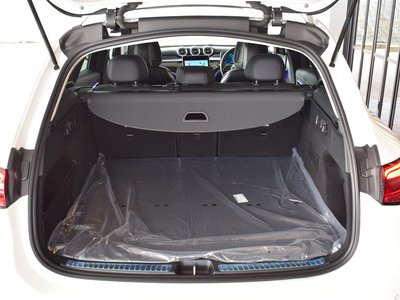 صورة مصغرة 34 لـ 2025 Mercedes-BENZ GLC