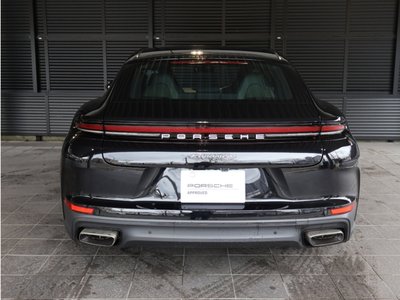 PORSCHE PANAMERA - 6