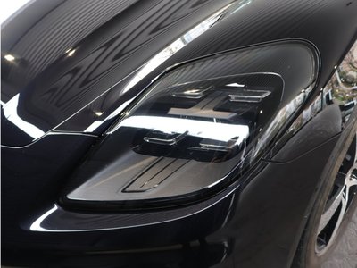 PORSCHE PANAMERA - 8