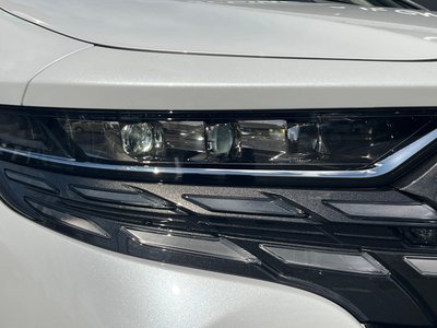 2026 Toyota ALPHARD thumbnail 15