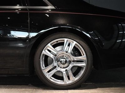 ROLLS-ROYCE GHOST - 9