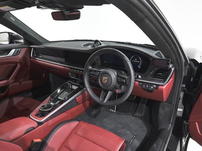 PORSCHE 911 - 10