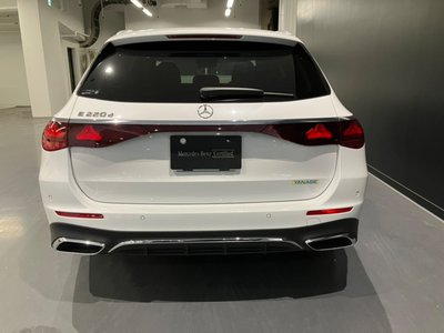 MERCEDES-BENZ E-CLASS - 4