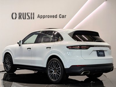 PORSCHE CAYENNE - 9