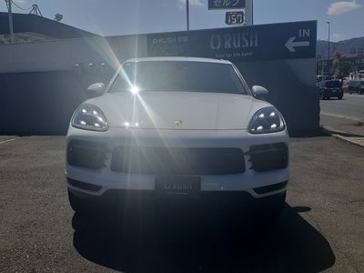 PORSCHE CAYENNE - 8