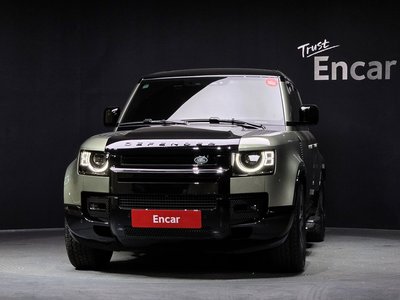 LAND ROVER DEFENDER - 2