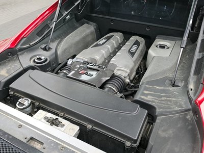 AUDI R8 - 7
