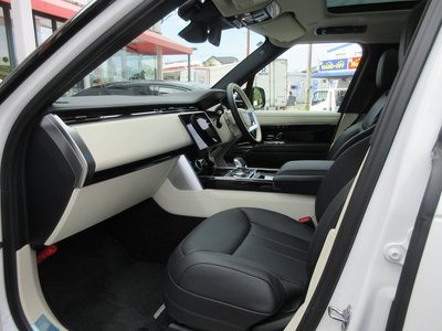 LAND ROVER RANGE ROVER 2024 thumbnail 37