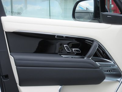 LAND ROVER RANGE ROVER 2024 thumbnail 34