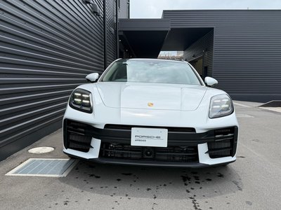 PORSCHE PANAMERA - 5