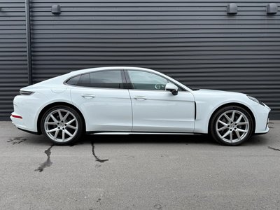 PORSCHE PANAMERA - 7