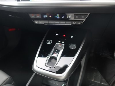 2026 AUDI Q4 E-TRON — миниатюра 19