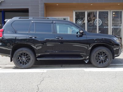 TOYOTA LAND CRUISER PRADO - 7