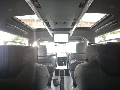 2023 TOYOTA ALPHARD — миниатюра 11