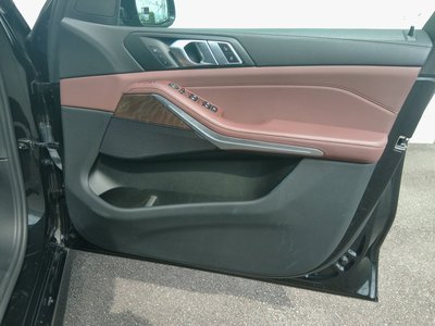 2021 BMW X5 缩略图 14