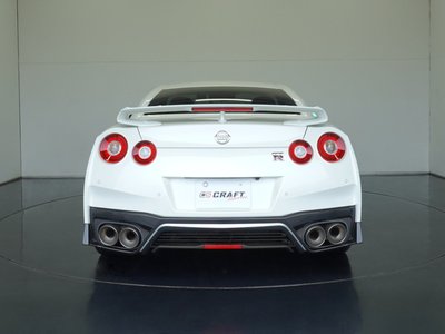 NISSAN GT-R - 4