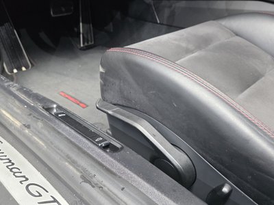 2015 Porsche CAYMAN thumbnail 27