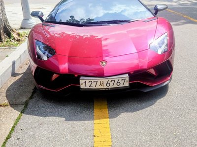 LAMBORGHINI AVENTADOR - 2