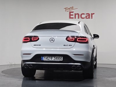 MERCEDES-BENZ GLC - 3