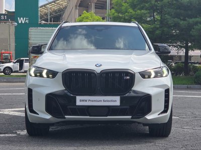 2025 BMW X5 照片 2