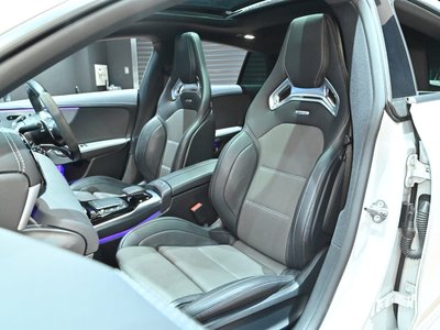 MERCEDES-BENZ CLA AMG - 4