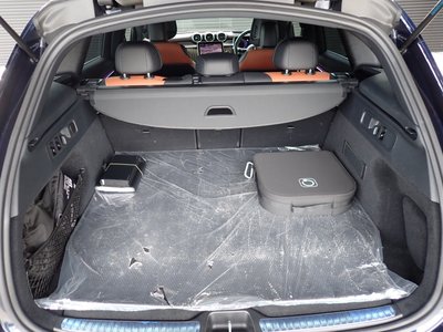 صورة 6 لـ 2024 Mercedes-BENZ GLC