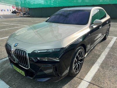 BMW 7 SERIES - 1