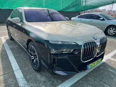 BMW 7 SERIES - 4