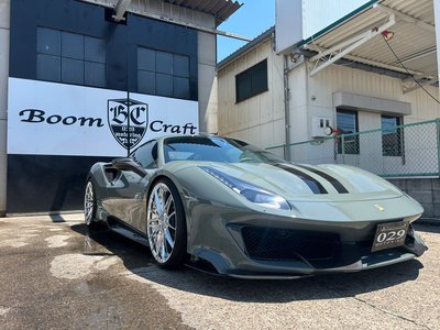 FERRARI 488 PISTA - 4