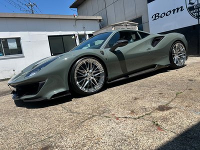 FERRARI 488 PISTA - 3