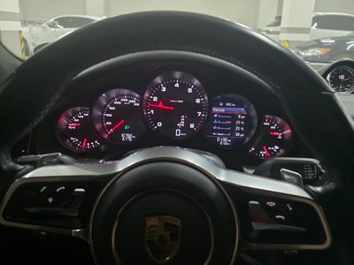 صورة مصغرة 12 لـ 2017 Porsche 911