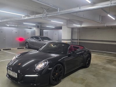 صورة مصغرة 15 لـ 2017 Porsche 911