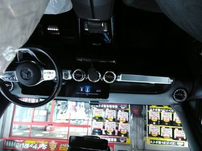 MERCEDES-BENZ GLB - 3