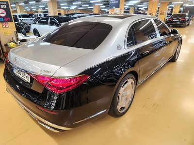 2022 Mercedes-BENZ S-CLASS photo 2
