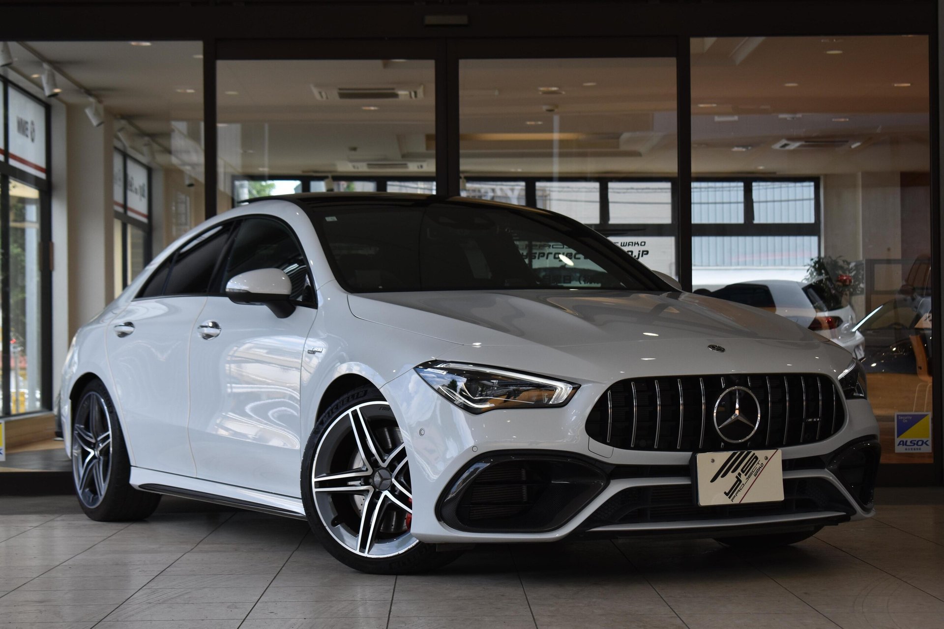 MERCEDES-BENZ CLA AMG - View 1