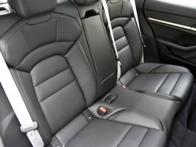 2023 Porsche TAYCAN 缩略图 28