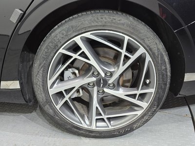 2022 Genesis G90 (RS4) photo 8