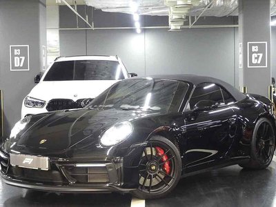 PORSCHE 911 - 1