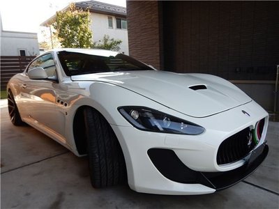 MASERATI GRANTURISMO - 8