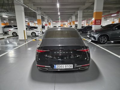 صورة 3 لـ 2022 Genesis G90 (RS4)