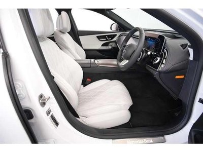 MERCEDES-BENZ E-CLASS - 6