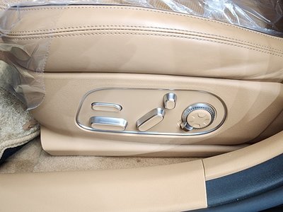 صورة مصغرة 34 لـ 2022 Genesis G90 (RS4)