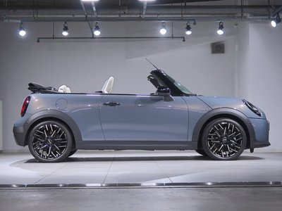 MINI MINI CONVERTIBLE - 5