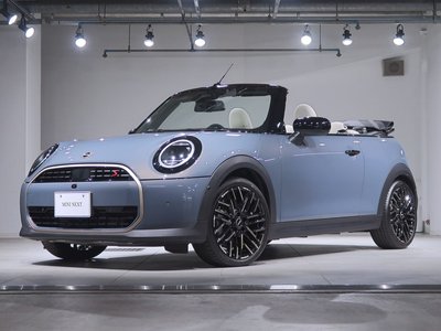MINI MINI CONVERTIBLE - 1